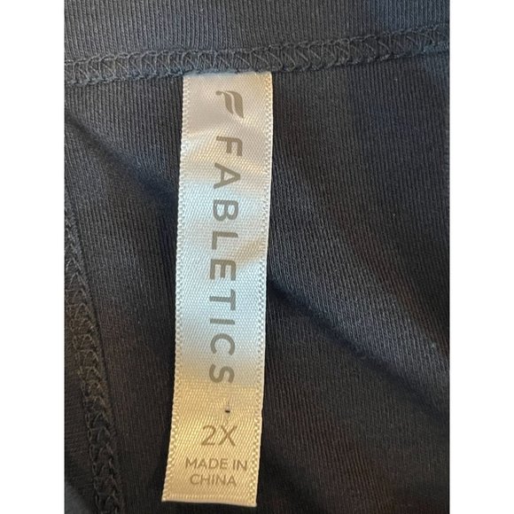 Fabletics Womens Halter Tank Top Racerback TK2253713 Sleeveless Black Size 2X - Picture 6 of 8